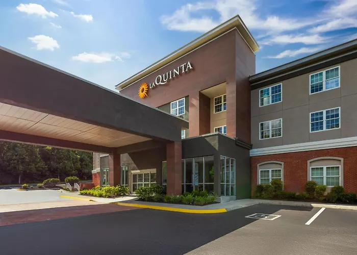 La Quinta Inn & Suites By Wyndam Knoxville West